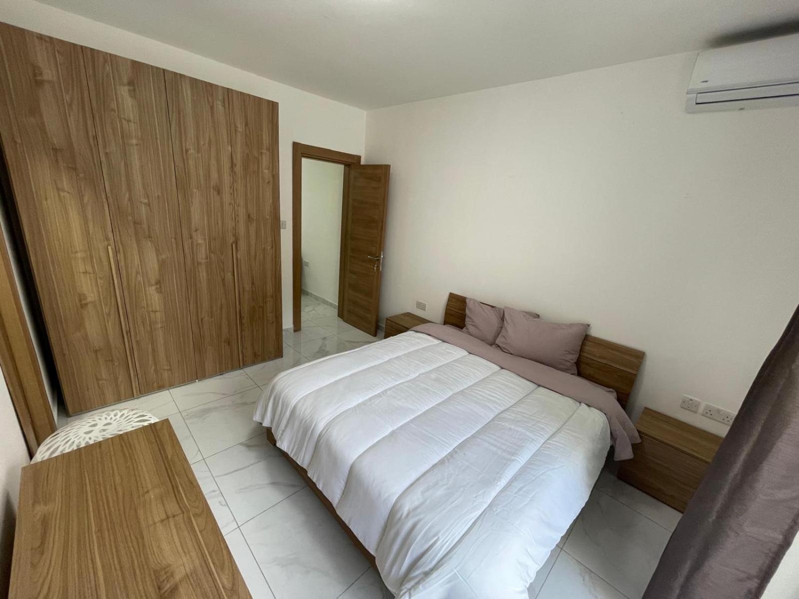 Apartment Lovely Near Balluta Bay Rc San Gwann
